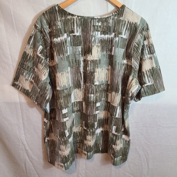 d & Co Denim+Company Jersey Printed  Scoop Neck Top - Picture 3 of 8